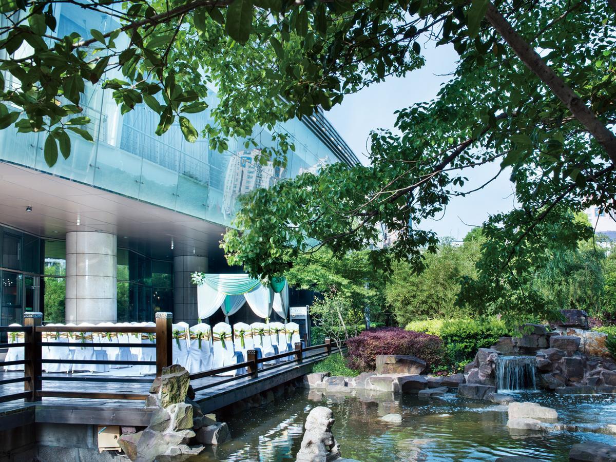 Grand Millennium Shanghai Hongqiao Eksteriør bilde